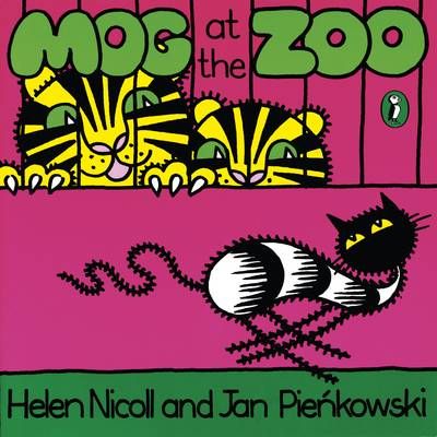 Mog at the Zoo By Helen Nicoll, Jan PieÔnkowski 9780140504316