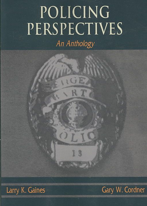 Policing Perspectives 9780195329797 (Paperback)