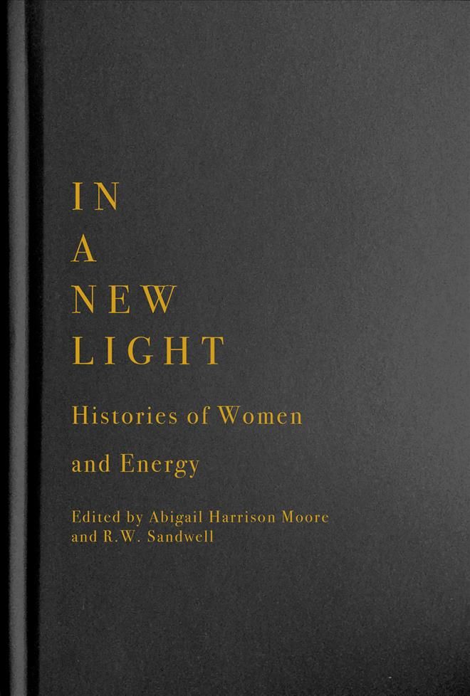 In a New Light 9780228006183 (Hardback)