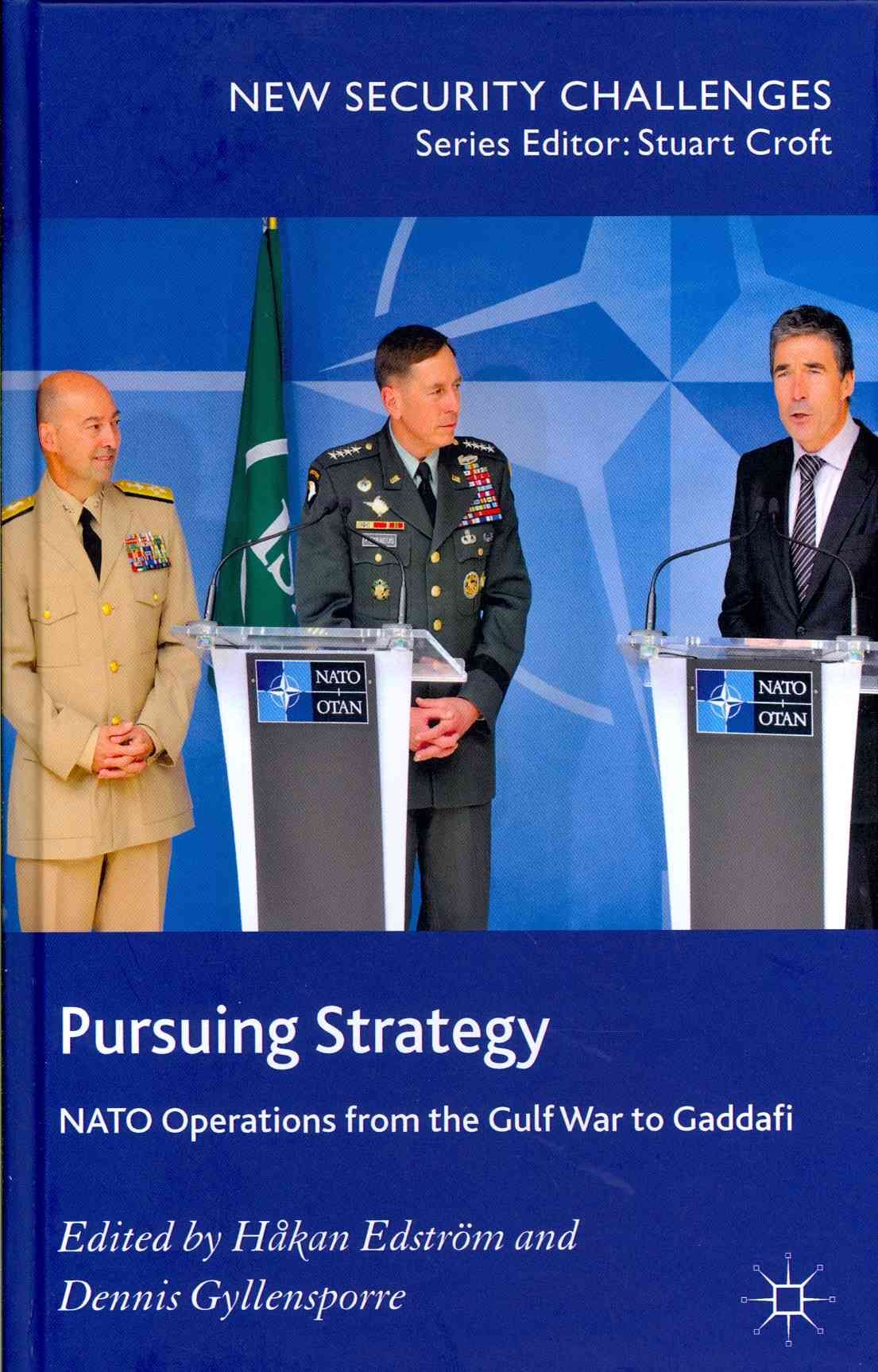Pursuing Strategy By Håkan Edström, Dennis Gyllensporre (Hardback)