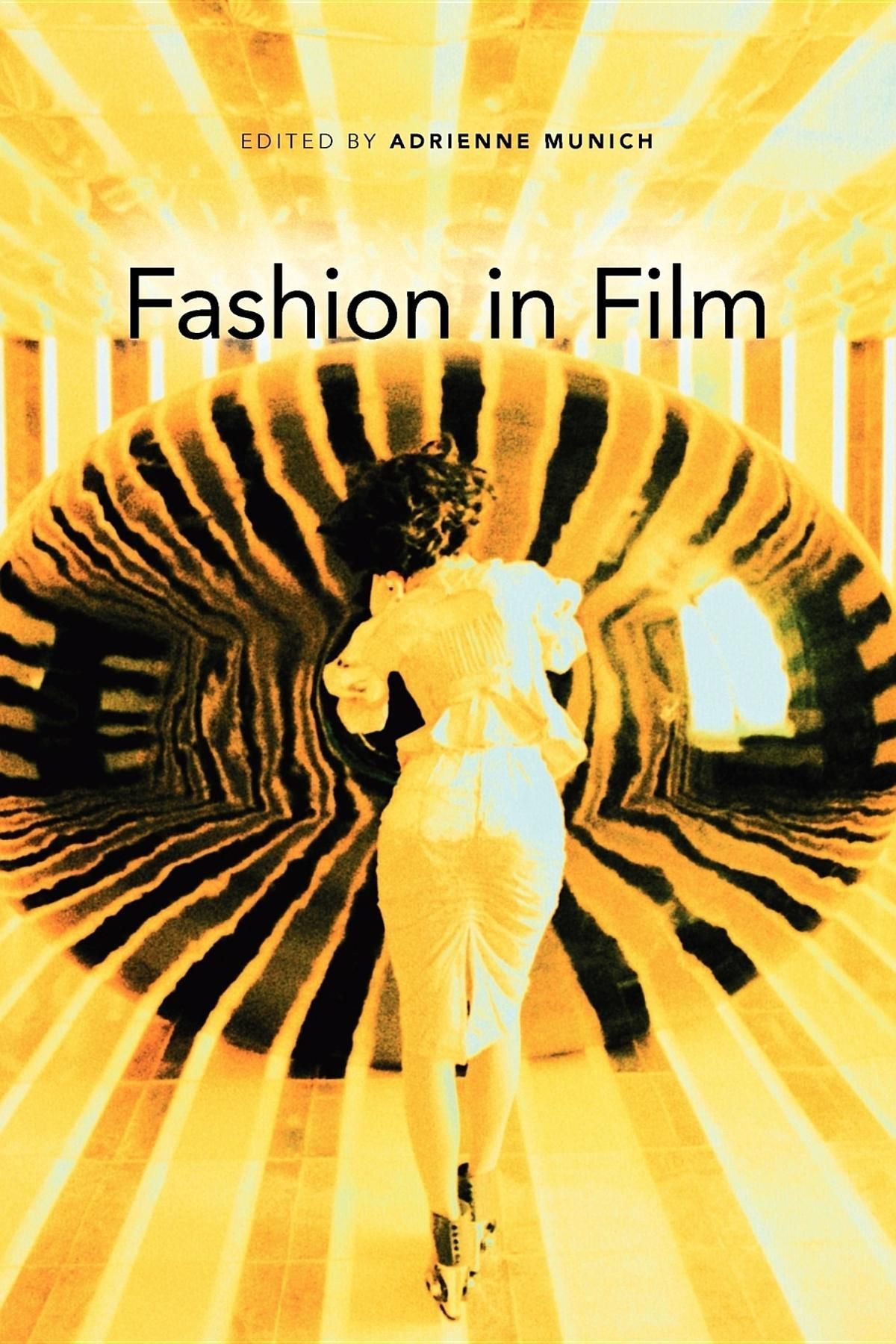 Fashion in Film By Adrienne Munich 9780253222992 (Paperback)