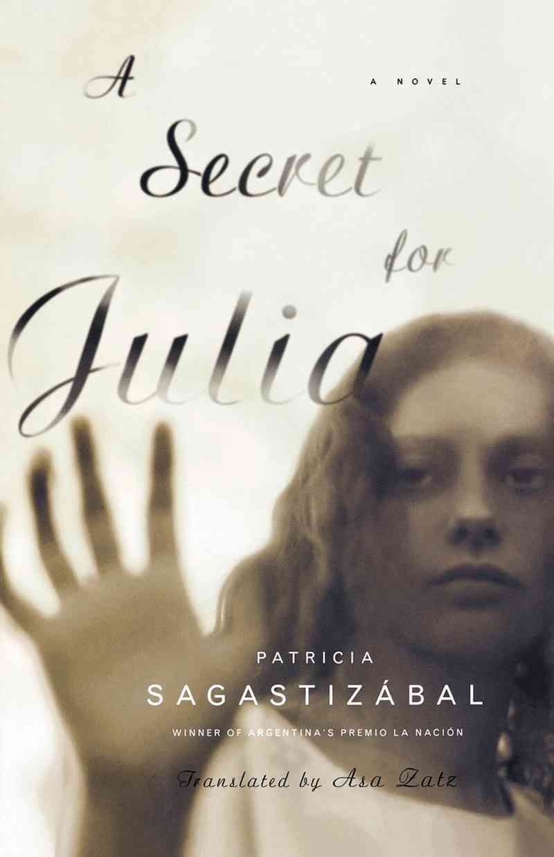 A Secret for Julia 9780393342499 (Paperback)