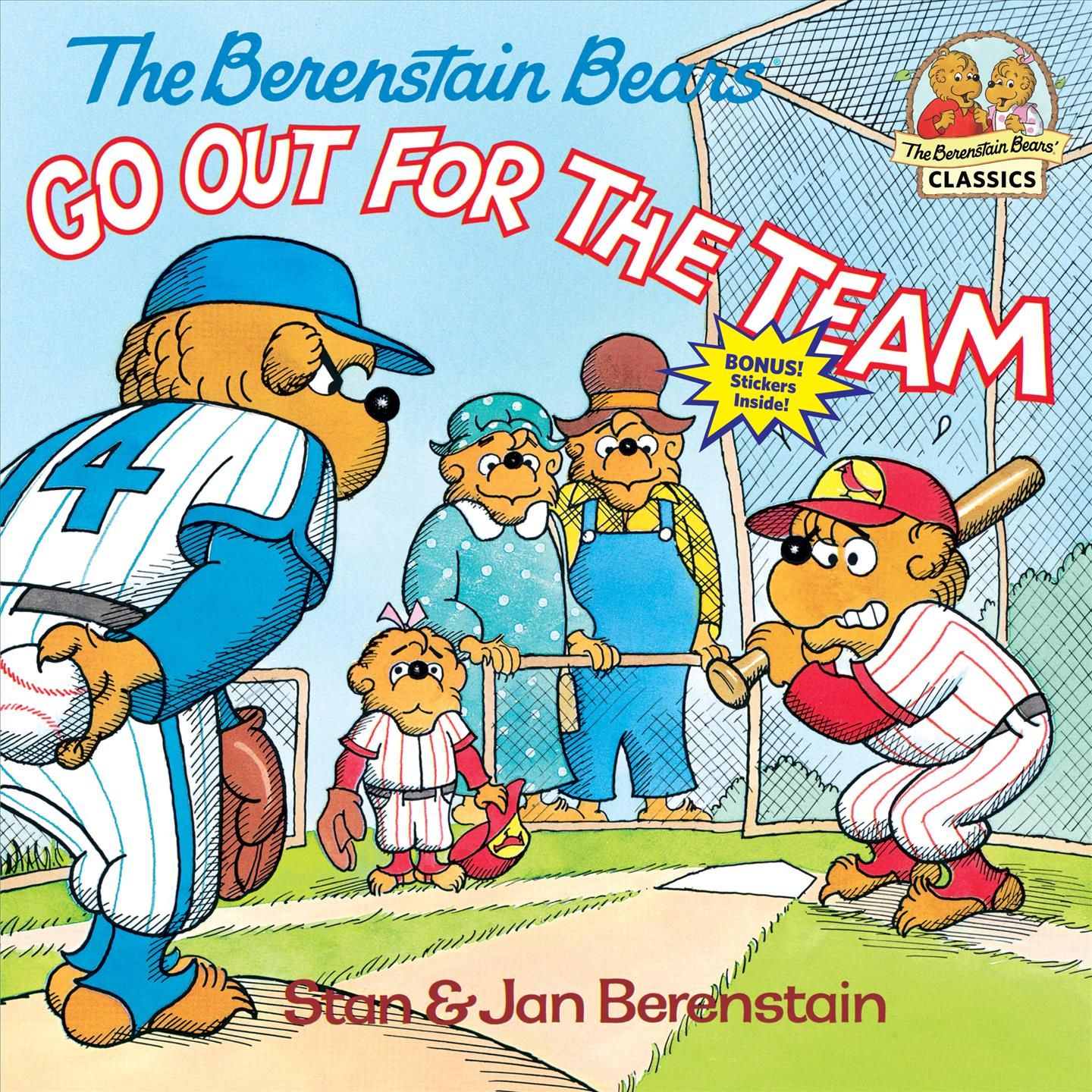 The Berenstain Bears Go Out for the Team 9780394873381 (Paperback)