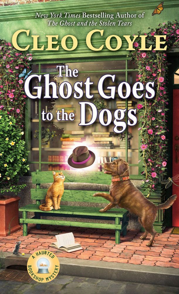 The Ghost Goes to the Dogs By Cleo Coyle 9780425255490 (Paperback)