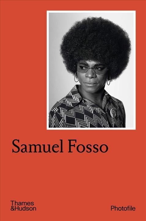 Samuel Fosso 9780500411209 (Paperback)