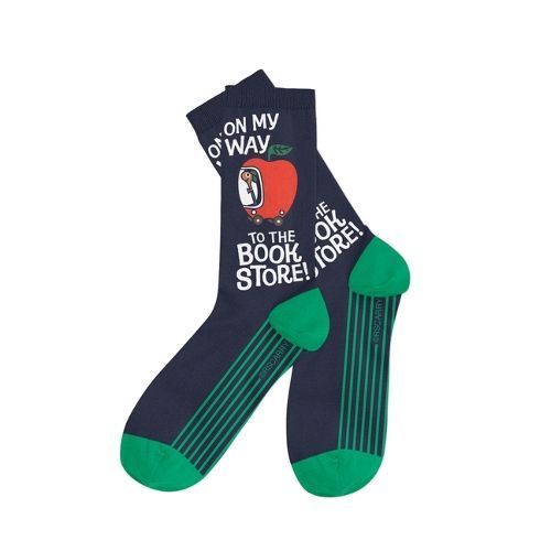 Richard Scarry: On My Way to the Bookstore Socks - Small 9780593776520