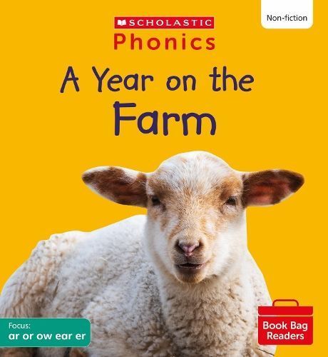 A Year on the Farm By Rachel Russ 9780702320897 (Paperback)