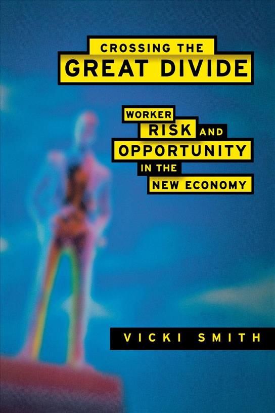 Crossing the Great Divide By Vicki Smith 9780801437373 (Hardback)