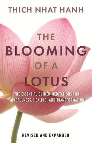 The Blooming of a Lotus 9780807020562 (Paperback)