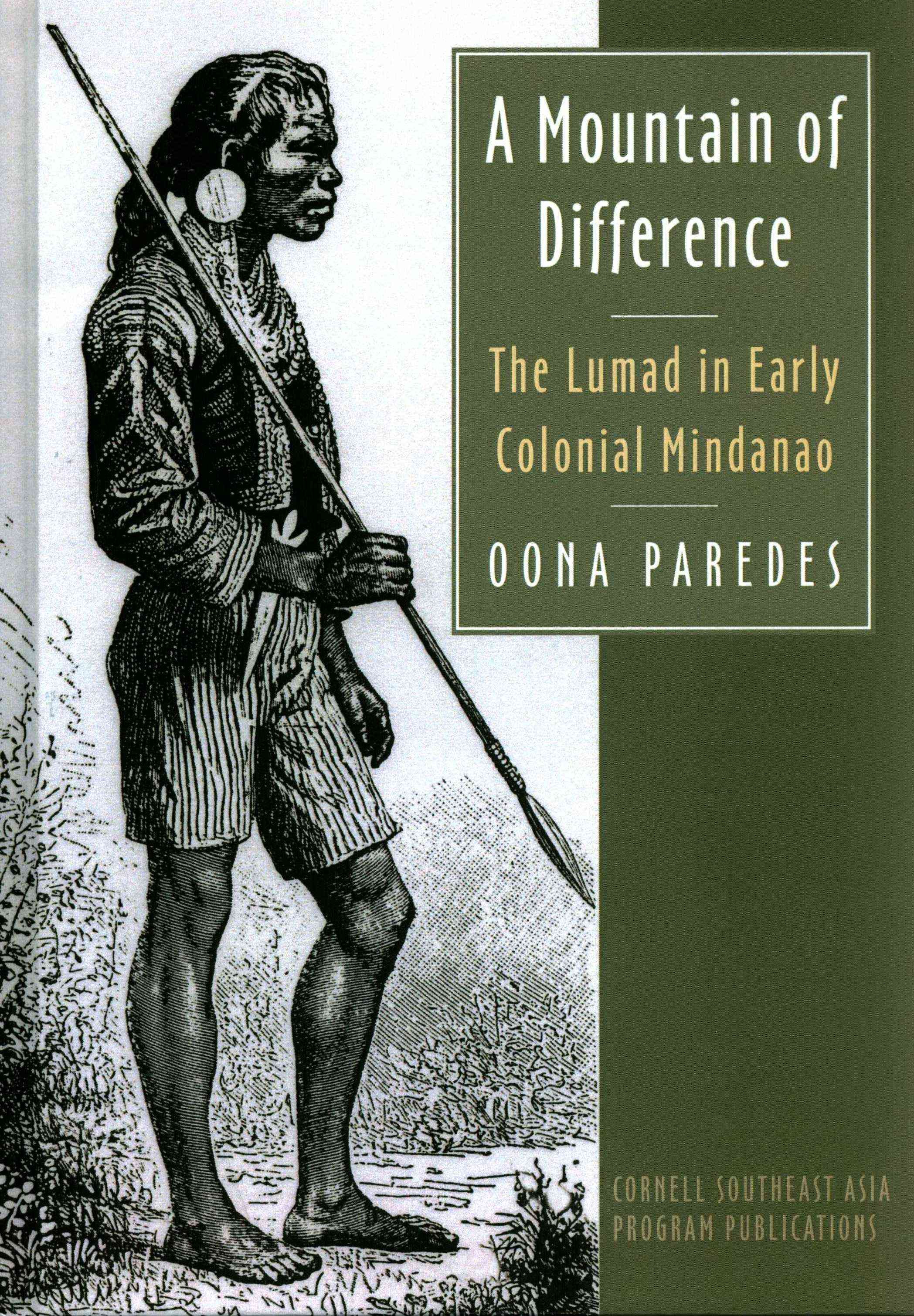 A Mountain of Difference By Oona Paredes 9780877277910 (Hardback)