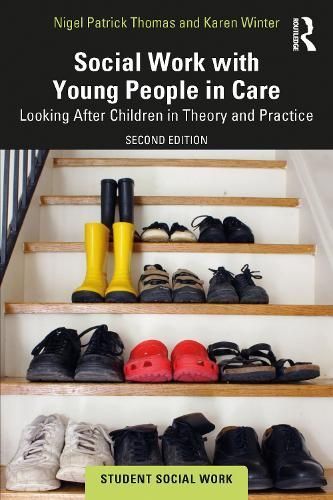 Social Work With Young People in Care 9781032821511 (Paperback)