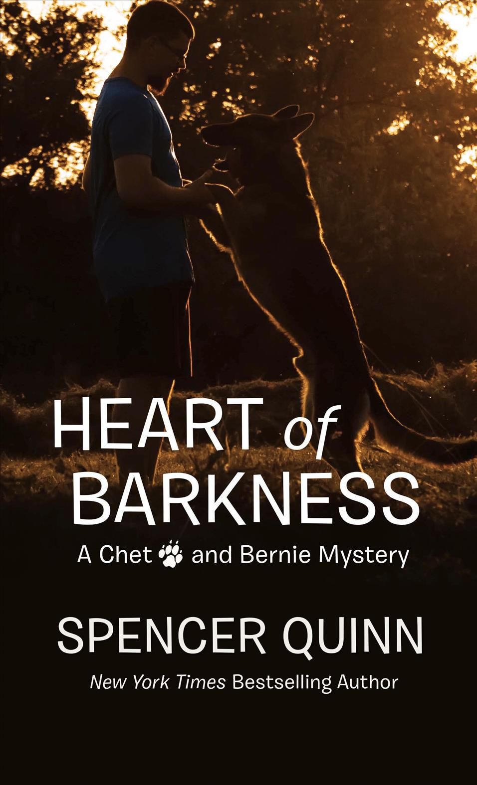 Heart of Barkness By Spencer Quinn 9781432868796 (Hardback)