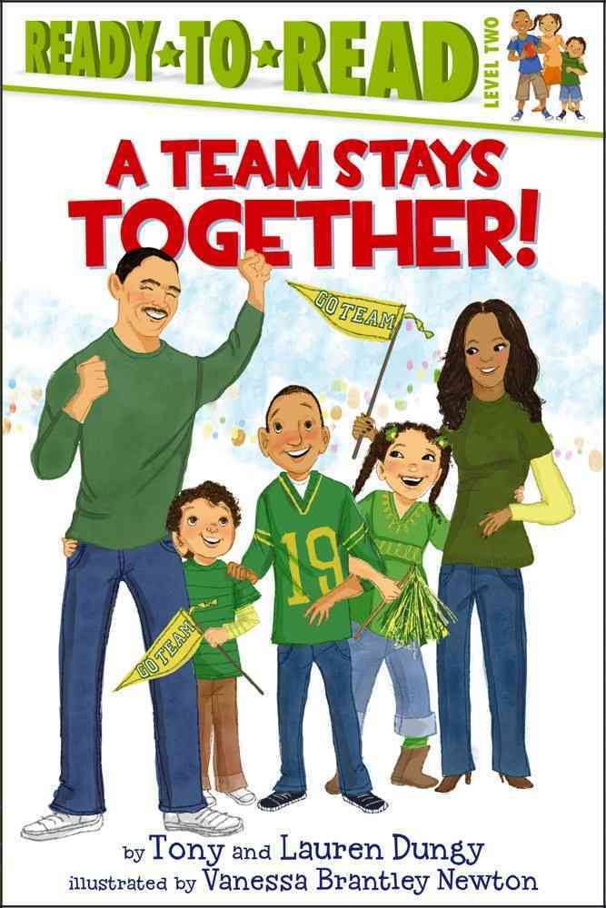 A Team Stays Together! 9781442435391 (Paperback)