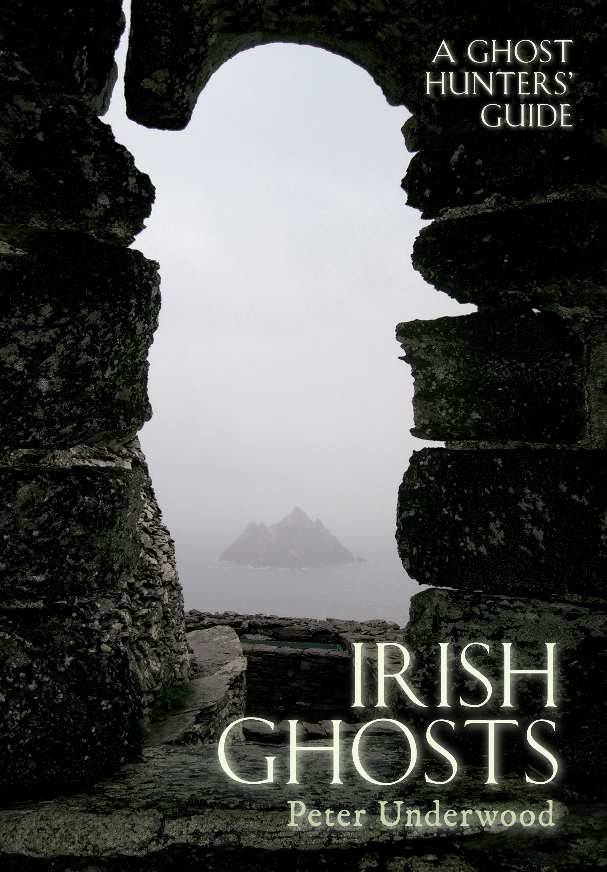 Irish Ghosts By Peter Underwood 9781445606521 (Paperback)