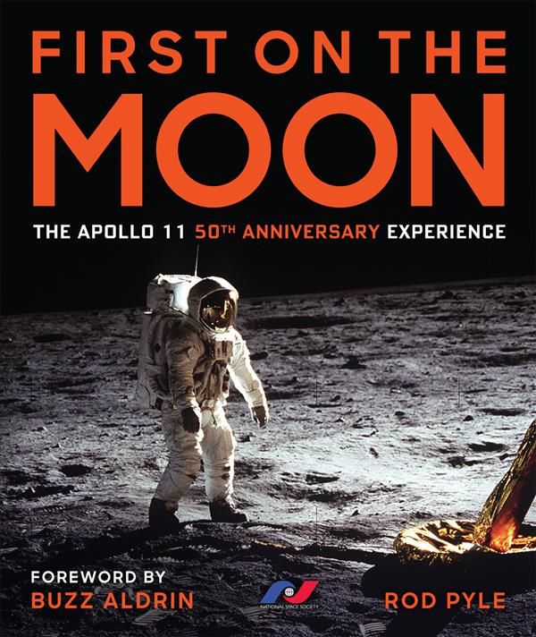 First on the Moon By Rod Pyle 9781454931973 (Hardback)