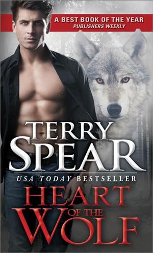 Heart of the Wolf By Terry Spear 9781492656937 (Paperback)