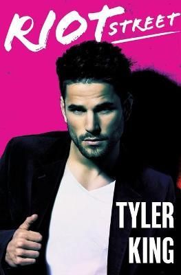 Riot Street By King, Tyler 9781538744260 (Paperback)