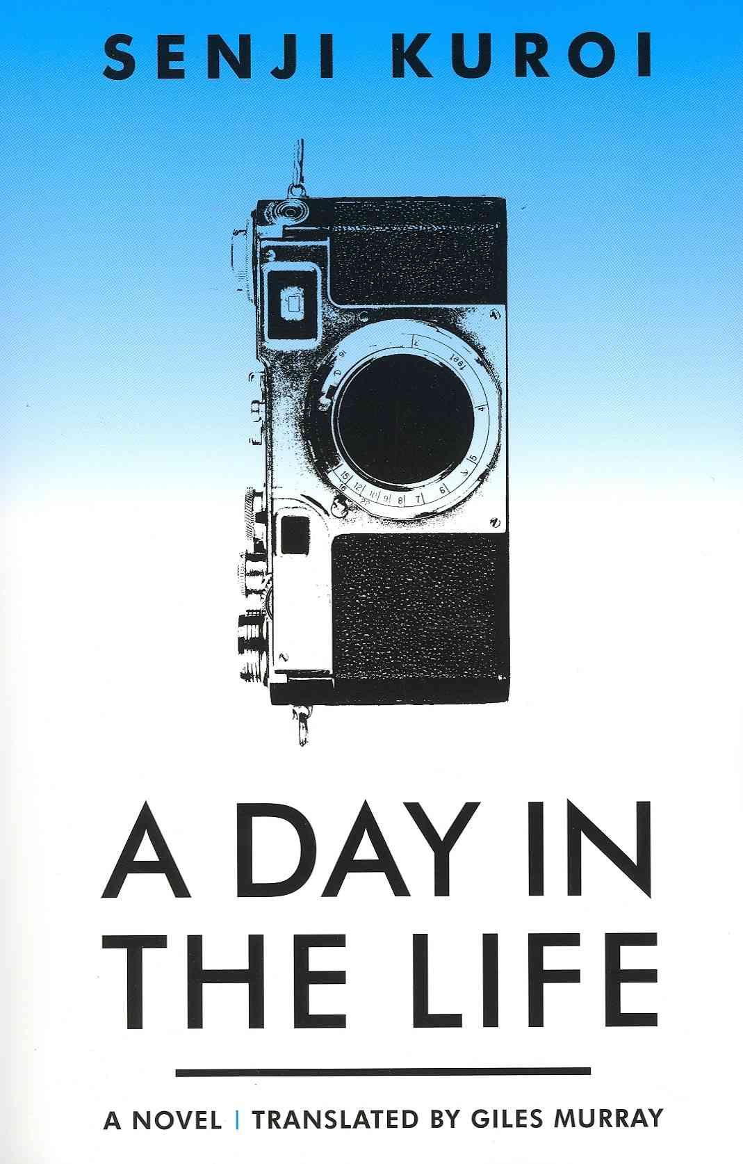 Day in the Life By Senji Kuroi 9781564788658 (Paperback)