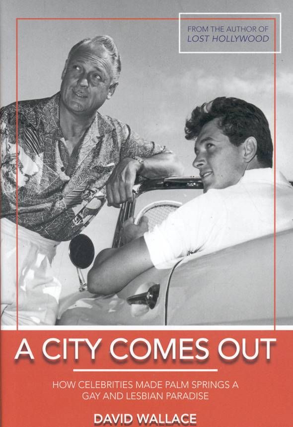 A City Comes Out By David Wallace 9781569803493 (Hardback)