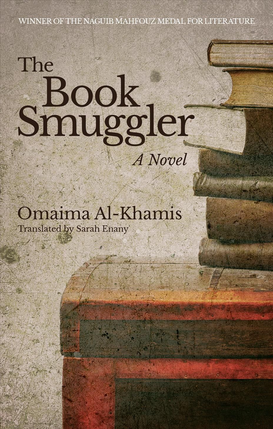 The Book Smuggler 9781617979989 (Paperback)