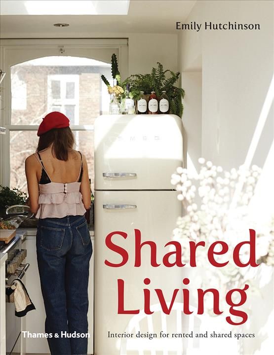 Shared Living By Emily Hutchinson 9781760760168 (Paperback)