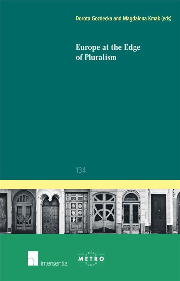 Europe at the Edge of Pluralism 9781780683065 (Paperback)