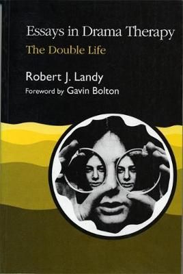 Essays in Drama Therapy By Robert J Landy 9781853023224 (Paperback)