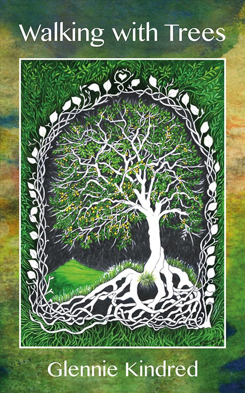 Walking With Trees By Glennie Kindred 9781856233262 (Paperback)