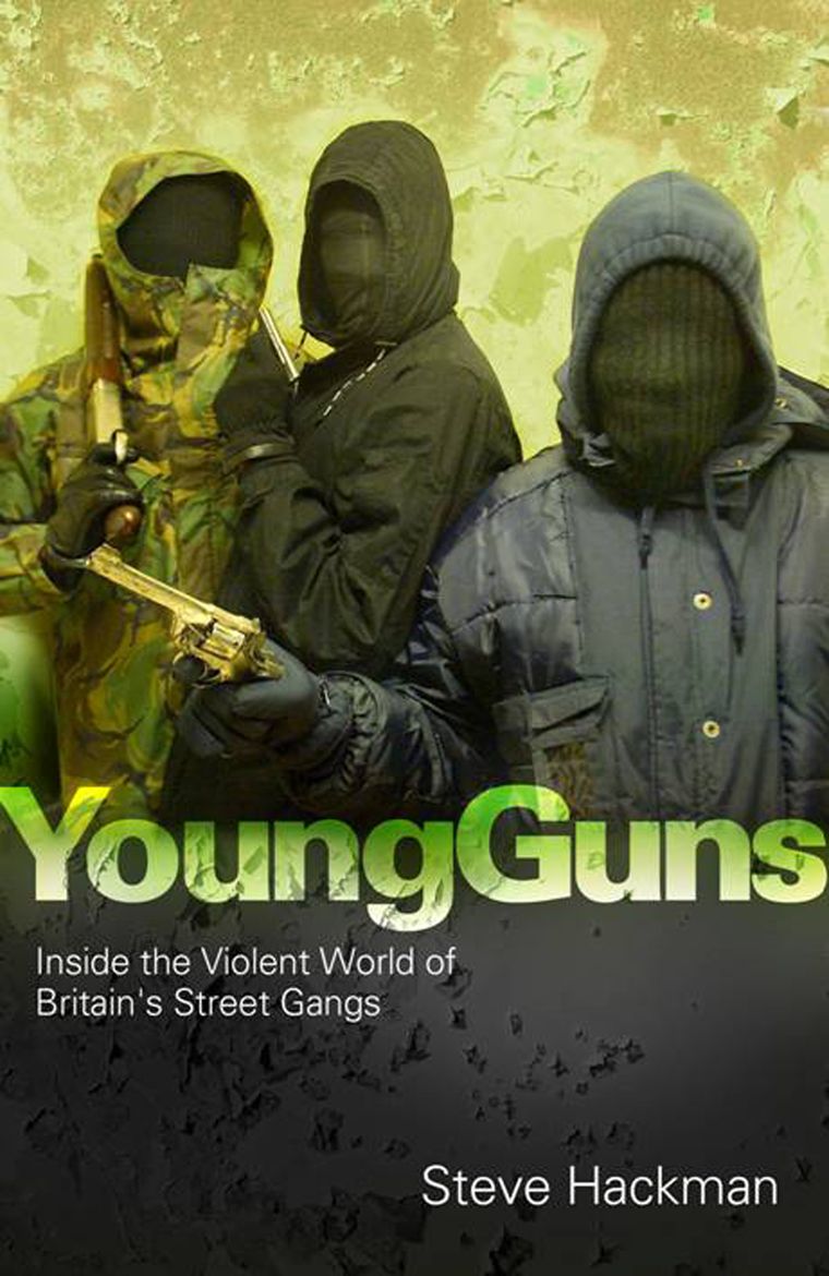 Young Guns By Steve Hackman 9781903854921 (Paperback)