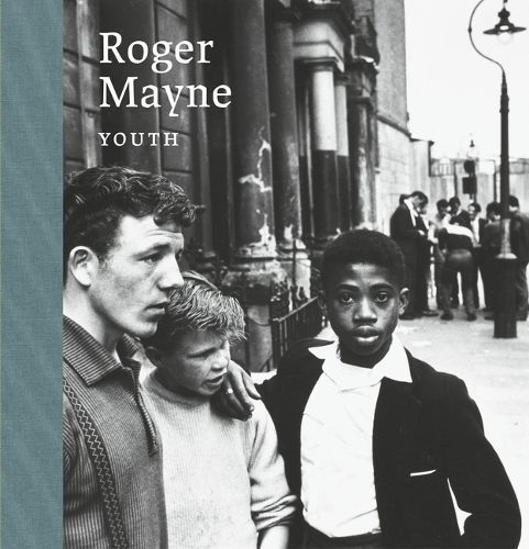 Roger Mayne - Youth 9781913645717 (Hardback)