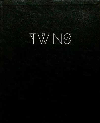 Twins By Julie Hascoët 9782490140039 (Paperback)