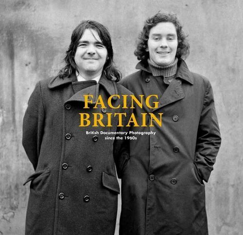 Facing Britain 9783753300627 (Paperback)
