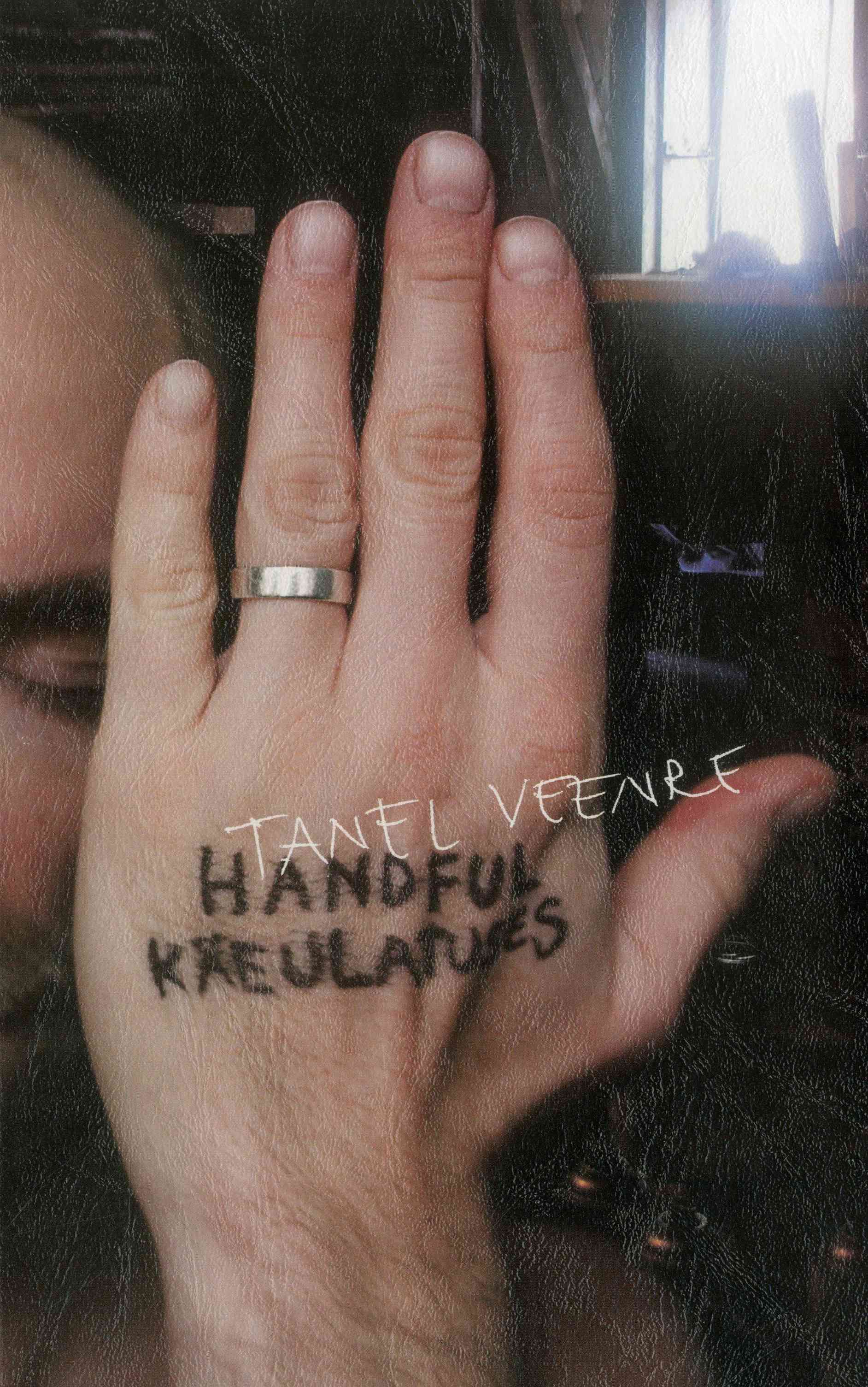 Handful By Tanel Veenre (author), Kristopher Rikken (translator)