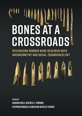 Bones at a Crossroads By Markus Wild 9789464270068 (Paperback)